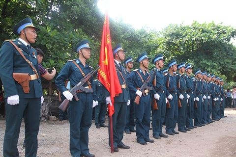 phi cong tran quang khai anh 3