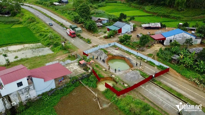 Ho tu than Bac Kan anh 1