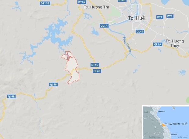 Chu tich xa khai thac cat trai phep anh 2