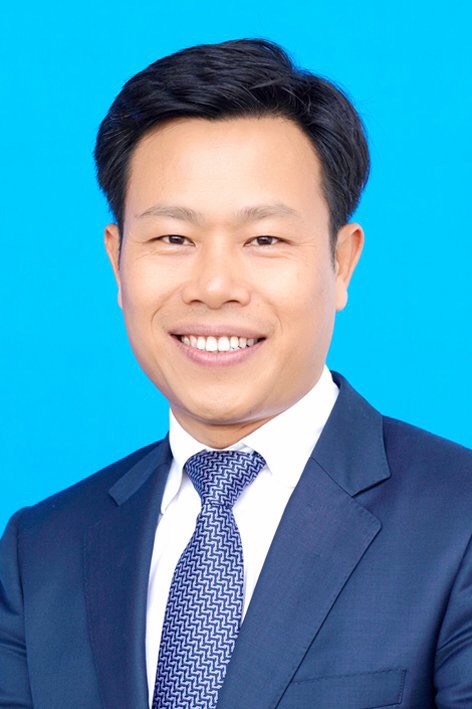 Giam doc DH Quoc gia Ha Noi anh 1