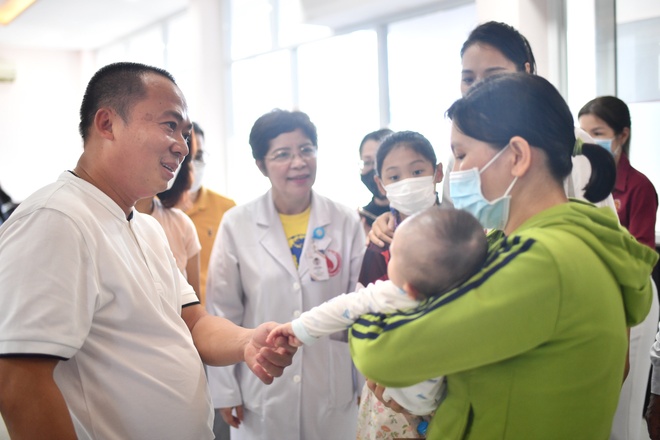 The Gioi Di Dong,  Quy Operation Smile Vietnam anh 10