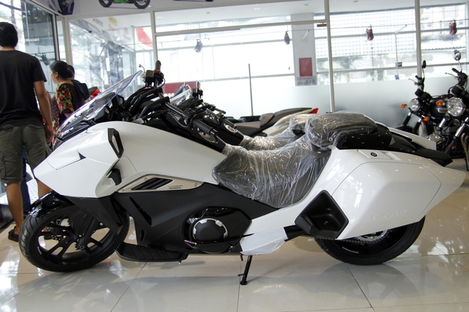 Bán xe deals honda nm4 02