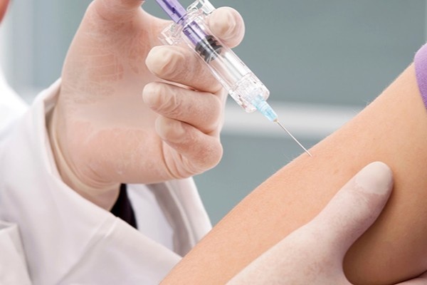 Việc tiêm vaccine cúm là rất quan trọng đối với sức khỏe của người mắc bệnh mạn tính