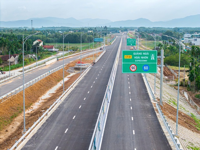 sân bay long thành ảnh 24 san bay long thanh anh 24