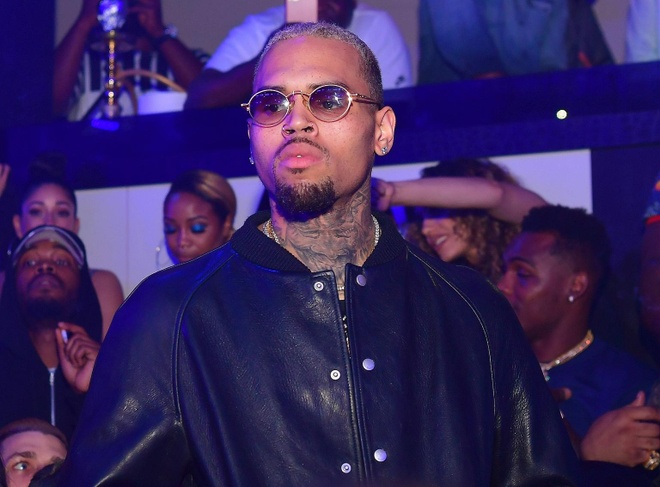 Chris Brown bị bắt - Giải trí