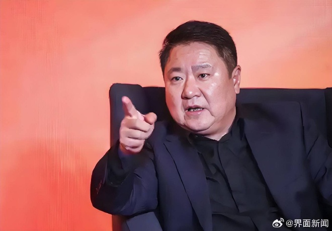 Ông trùm điện ảnh bị kiện vì nợ cờ bạc tại Macau?