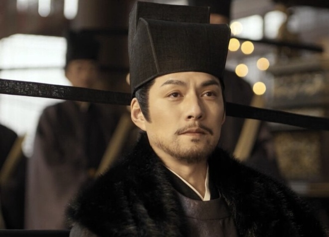 [Image: trucngoc.jpg]