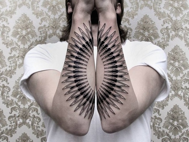 Nghệ thuật xăm đối xứng, liệu bạn đã biết ? - Rio Tattoo Studio