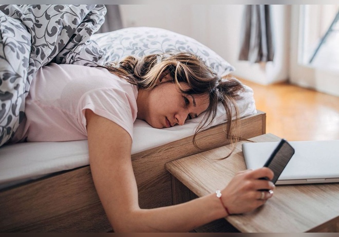 Mệt mỏi khi thức dậy có thể cảnh báo bệnh về gan | Znews.vn