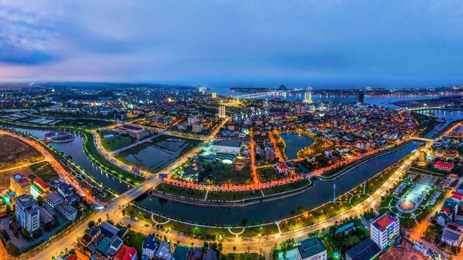 Sap nhap Quang Binh anh 1