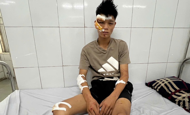 Thong chot canh sat 2/9 anh 1