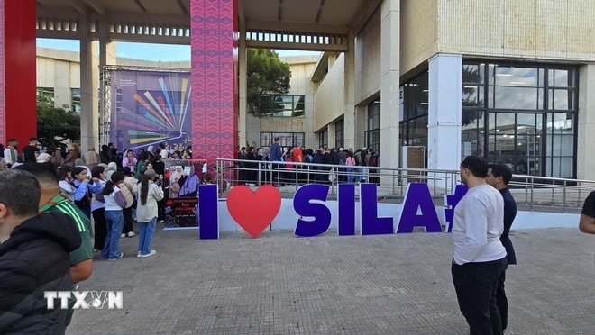 Hoi sach Algiers anh 2