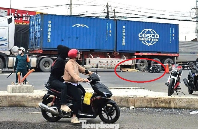 Container de chet cong nhan anh 1