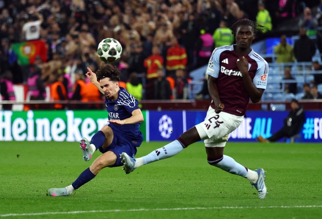 Aston Villa dau PSG anh 9