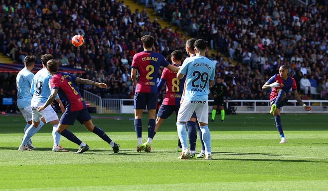 Bàn thắng ở phút 90+8 giúp Barca sáng cửa vô địch - Thể thao