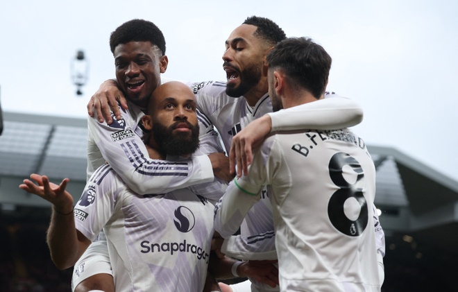 MU lần đầu thắng Liverpool tại Anfield sau 9 năm - Thể thao