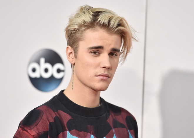 Justin Bieber gọi Drake là 'người vĩ đại nhất thế hệ của mình' - Nhạc Âu Mỹ