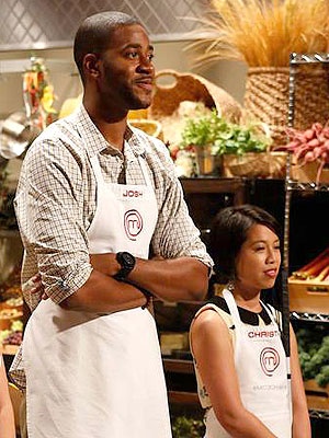 JOSH MARKS Á QUÂN MASTERCHEF CHIA SẺ NIỀM ĐAM MÊ ẨM THỰC TRƯỚC ỐNG KÍNH