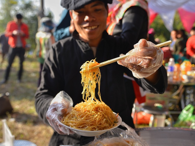 Hoi hoa so Binh Lieu anh 36