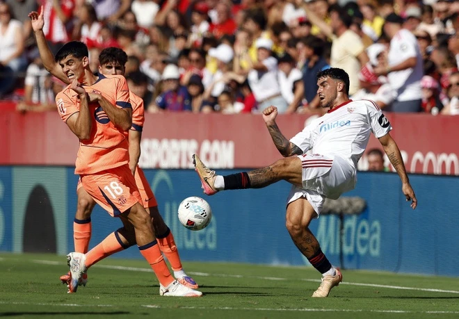 Barcelona dau Sevilla anh 3