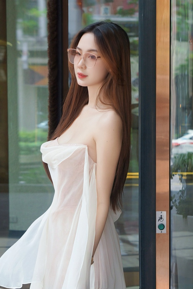 Bao Ngoc anh 4