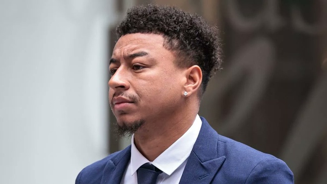 Lingard lâm cảnh nợ nần | Znews.vn