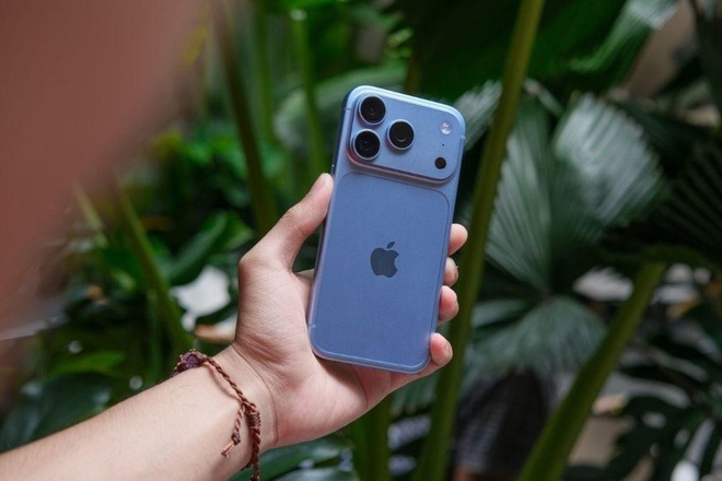 Dân công nghệ chọn iPhone 18 Pro bền bỉ hay iPhone Duo mới mẻ?