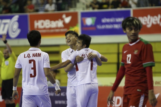 Futsal Viet Nam vs Indonesia anh 12