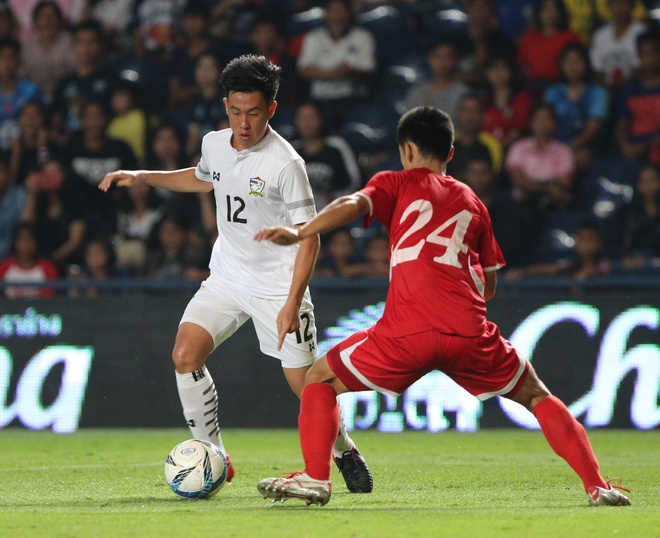 U23 Thai Lan vs U23 CHDCND Trieu Tien anh 13