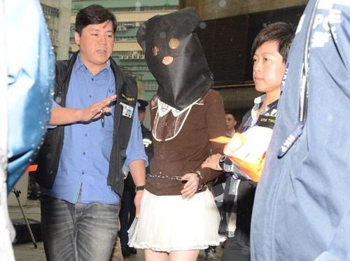 Thanh nien bi sat hai giau xac trong khoi be tong anh 3