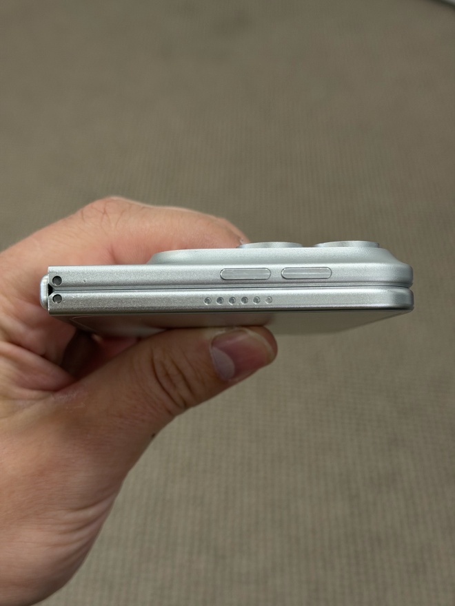 iPhone 18 Pro Max,  iPhone Ultra,  iPhone man hinh gap,  thong so iPhone 18,  tin don iPhone 18 anh 6