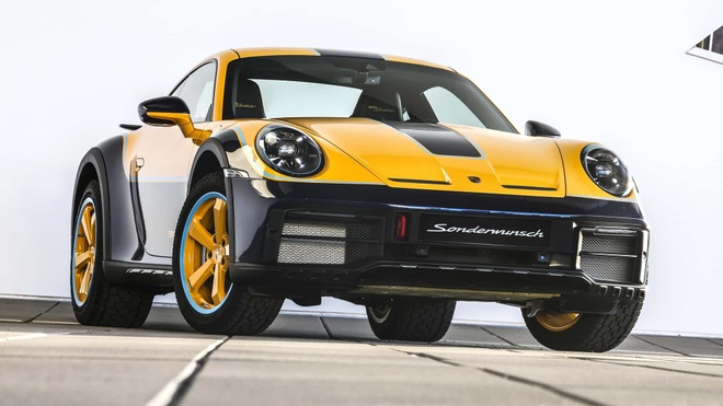 Đây là chiếc Porsche 911 Dakar cuối cùng