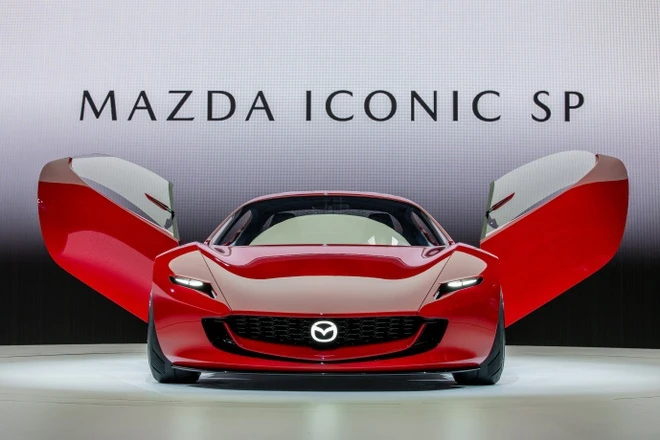 Mazda MX-5 ảnh 1