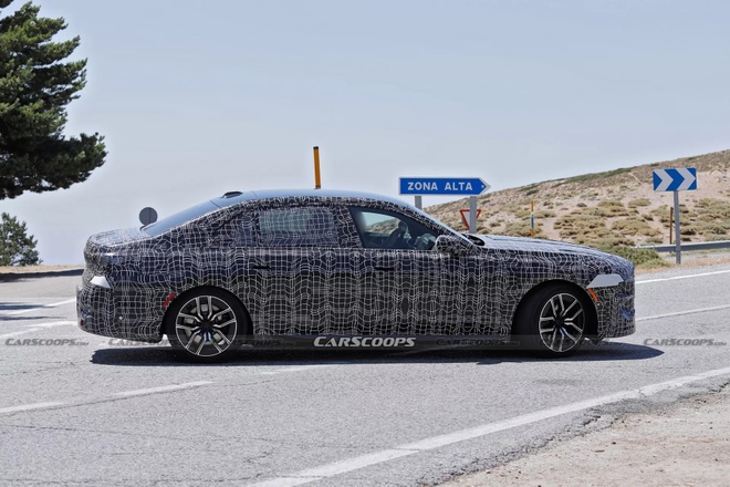 BMW 7 Series anh 4