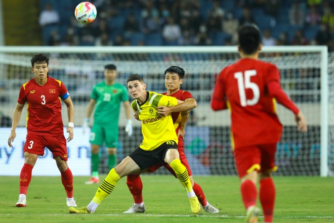 viet nam vs dortmund anh 29