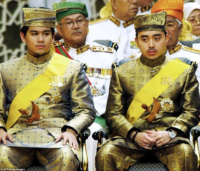 Cố hoàng tử Brunei mê tiệc tùng, sống sang chảnh | Znews.vn