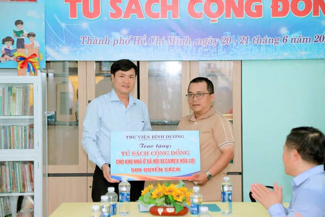 hoi sach thieu nhi anh 2