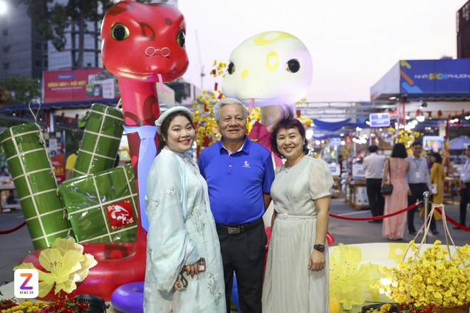 duong sach Tet anh 1