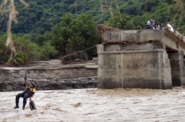 Mexico_Tropical_Weather0d396.jpg