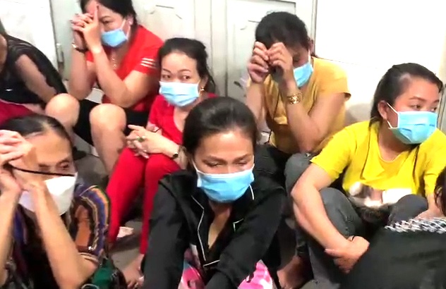 bat danh bac o TP.HCM anh 1