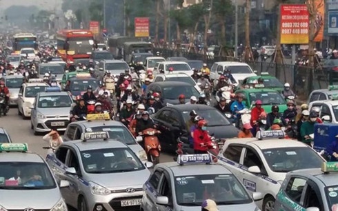 Mat 3 ty tien xang moi ngay vi taxi chay rong anh 1