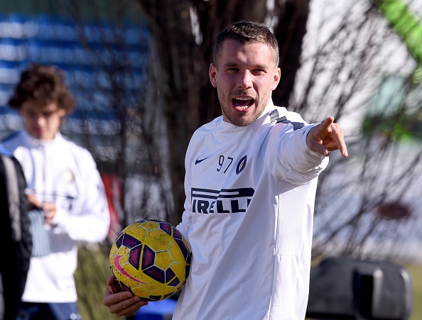 4. Tiền đạo người Đức, Lukas Podolski gây sức ép lên Arsenal để được gia nhập Inter Milan theo diện cho mượn đến hết mùa.