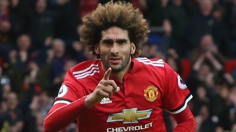 Fellaini: ‘MU mac sai lam lon khi khong giu toi’ anh 1