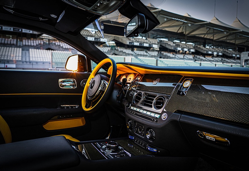 Rolls-Royce Wraith Black Badge Sportive độc nhất thế giới về Việt Nam