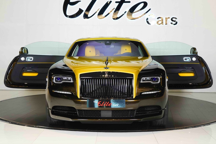Rolls-Royce Wraith Black Badge Sportive độc nhất thế giới về Việt Nam
