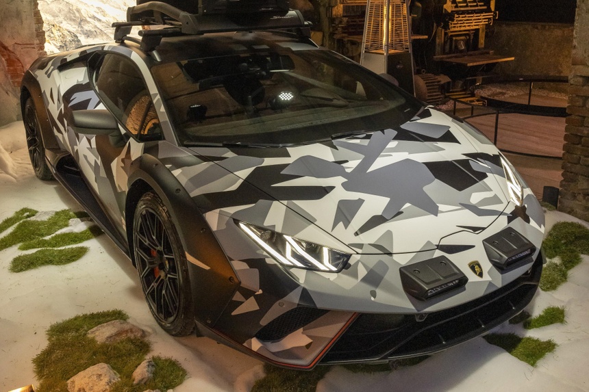 Bộ sưu tập Lamborghini Huracan Sterrato giới hạn 12 chiếc toàn cầu