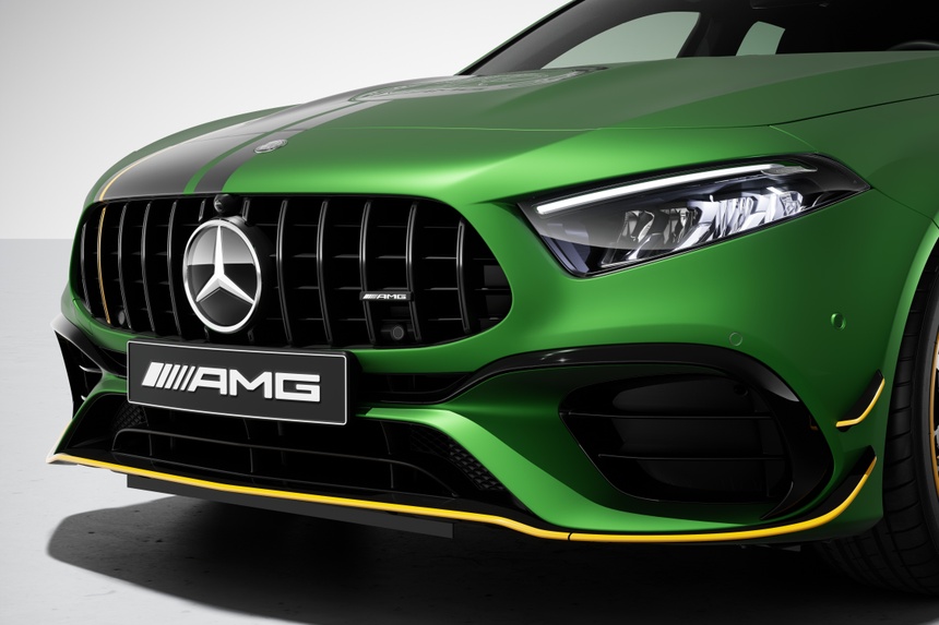 Cận cảnh Mercedes-AMG A 45 S 4MATIC+ phiên bản giới hạn