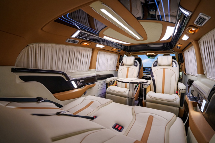 mpv,  xe do,  mansory,  mansory v-class,  trung quoc,  thuong hai,  trien lam oto,  mercedes,  mercedes-benz anh 6