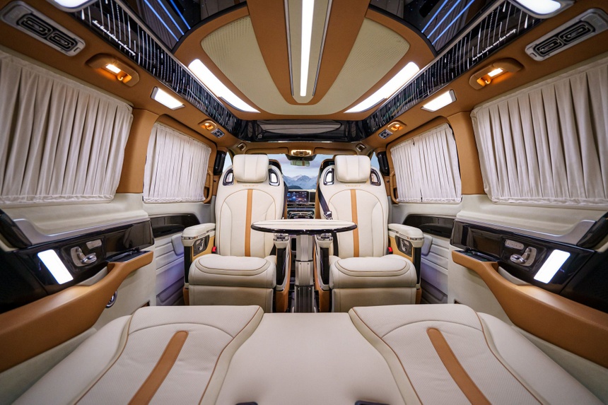 mpv,  xe do,  mansory,  mansory v-class,  trung quoc,  thuong hai,  trien lam oto,  mercedes,  mercedes-benz anh 9
