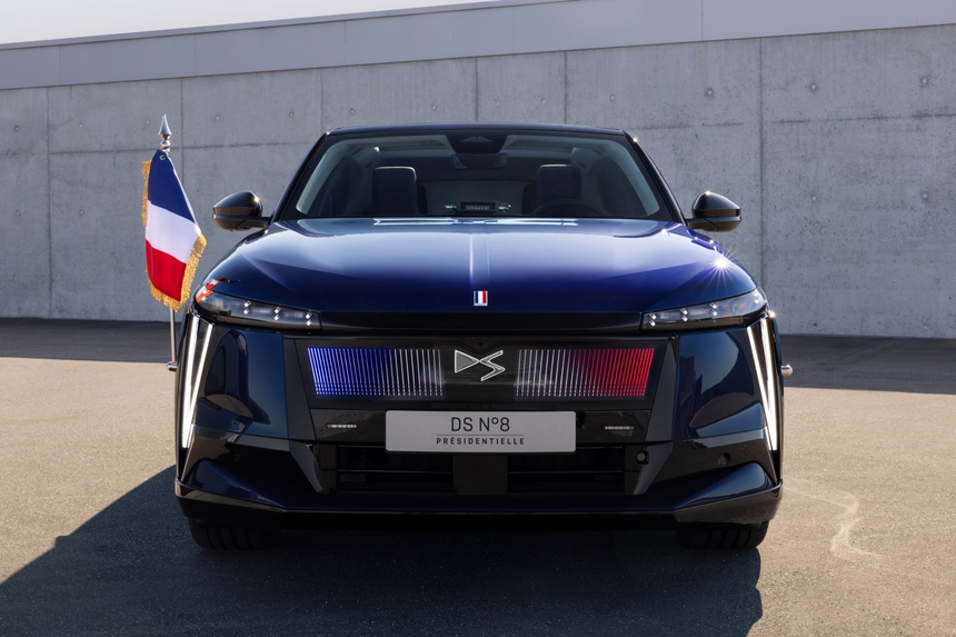 DS N°8, tong thong, tong thong phap, chuyen xa, chuyen xa tong thong, phap, cong hoa phap, Emmanuel Macron, DS N°8 Presidentielle anh 22 DS N°8, tong thong, tong thong phap, chuyen xa, chuyen xa tong thong, phap, cong hoa phap, Emmanuel Macron, DS N°8 Presidentielle anh 22